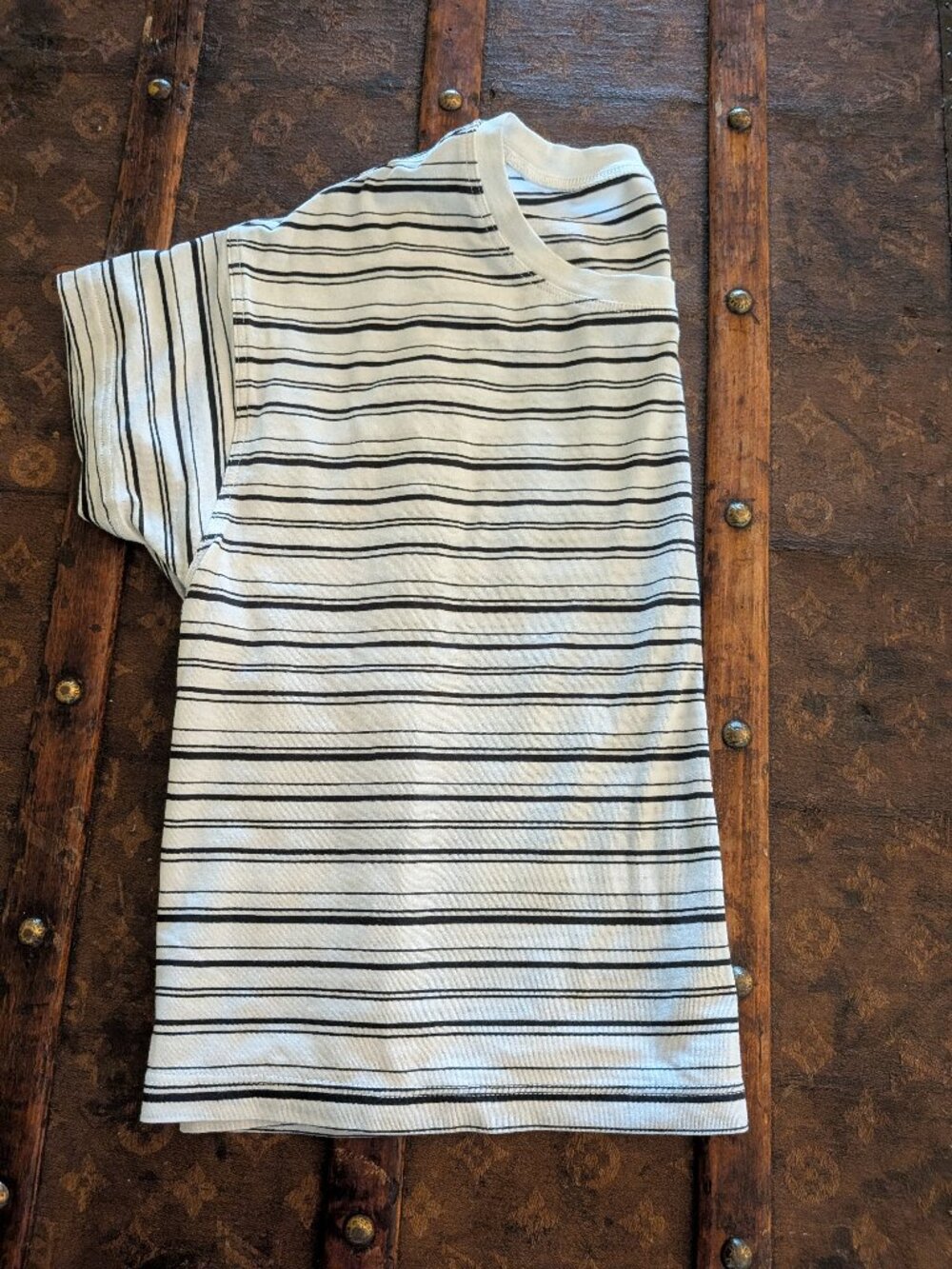 Crop Black/White Stripped Top